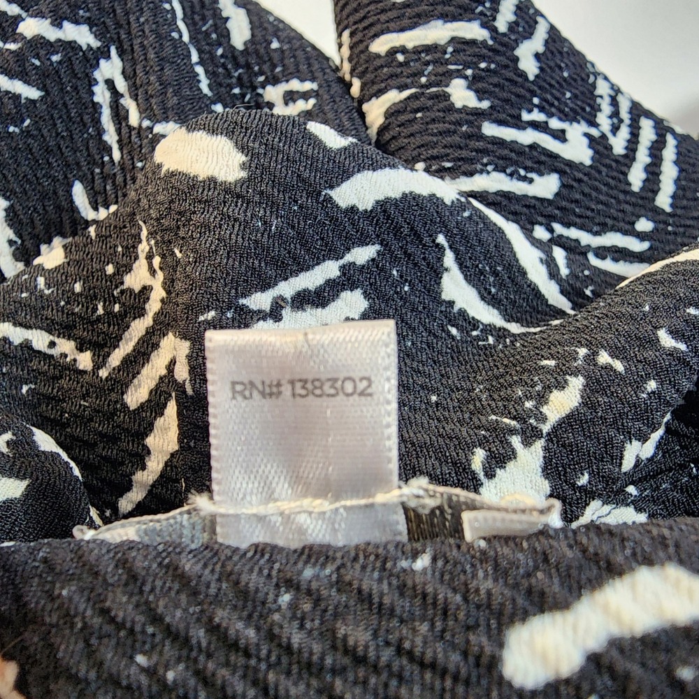 Y2K Avenue Black Print Blazer Jacket Plus 26 28 Office Resortwear Stretch Travel - Picture 4 of 14